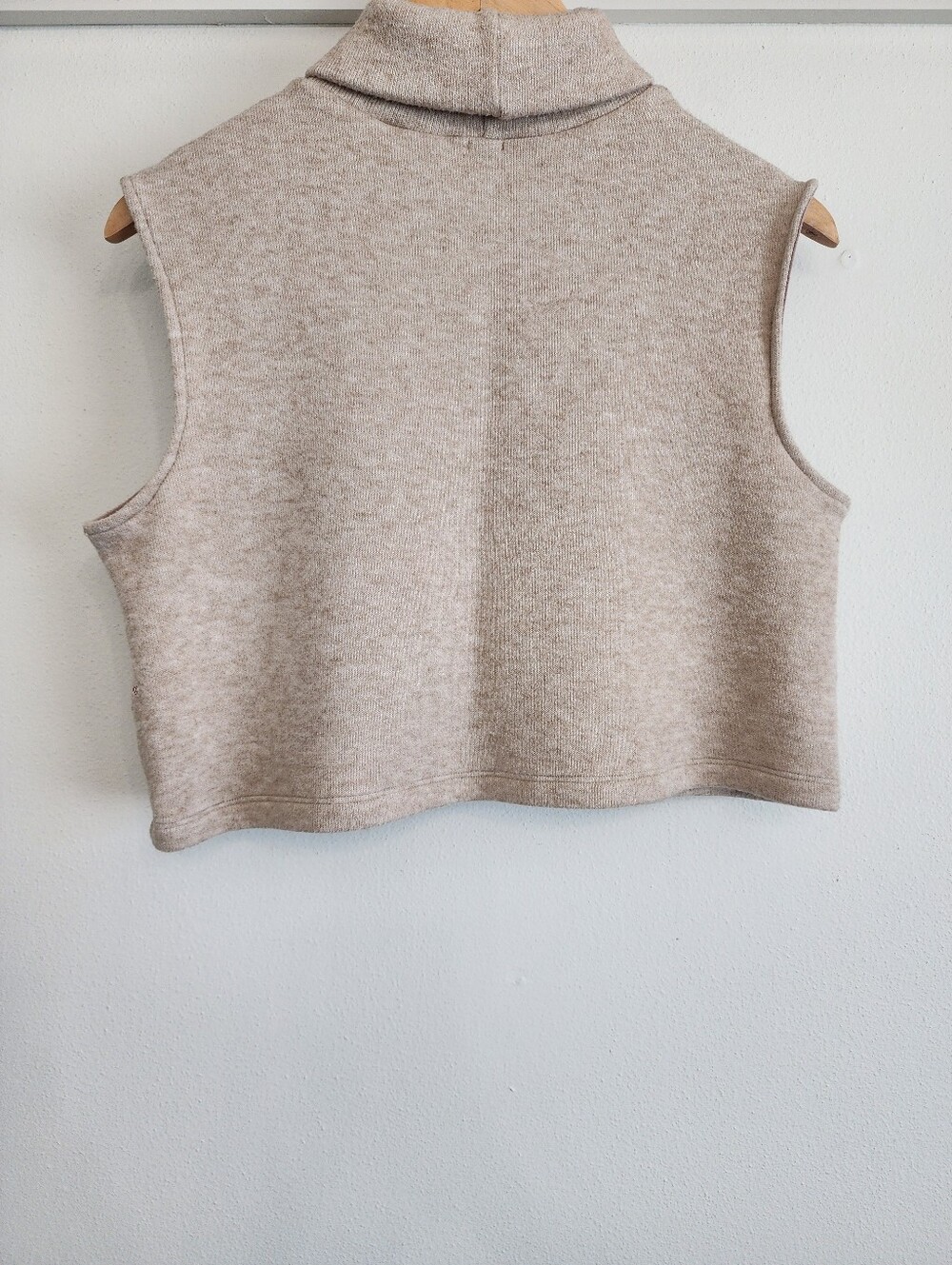 n/t Noat by Amati Made in LA Oatmeal Heather Knit Cropped Turtleneck L - Picture 5 of 8